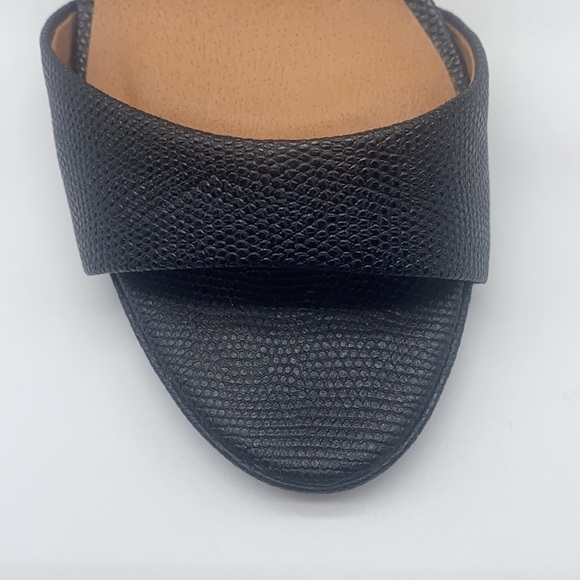 Steve Madden -  Ripleigh Black Leather  Animal Print Velcro Strap Heels Size 9.5 - Picture 4 of 15